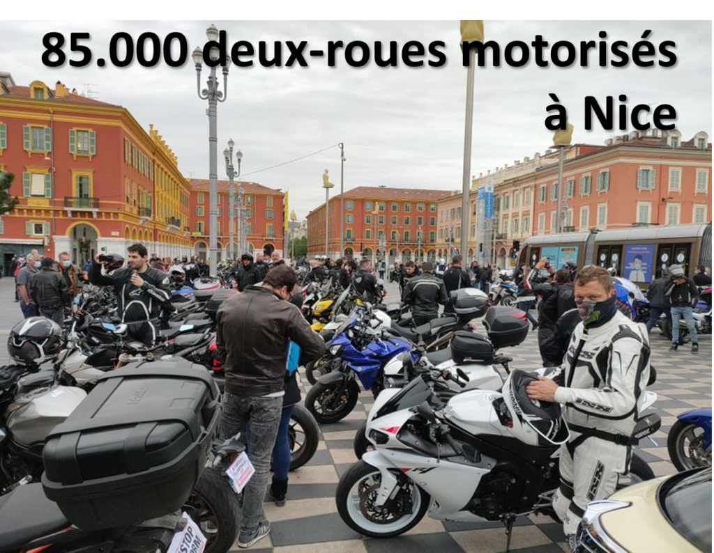Rassemblement de motards place Masséna à Nice